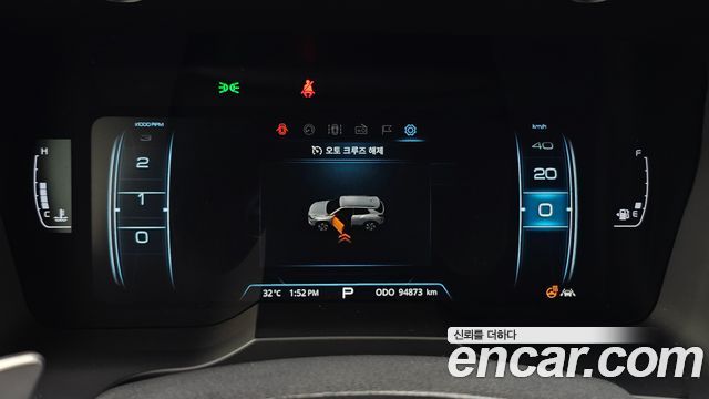 KG Mobility (SsangYong) Beautiful Korando Gasoline 1.5 2WD R-Plus 2022 — фото 8