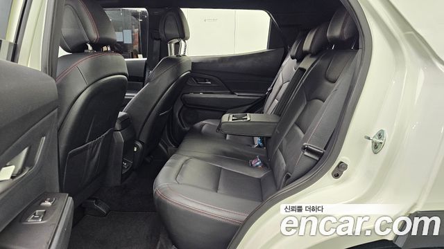 KG Mobility (SsangYong) Beautiful Korando Gasoline 1.5 2WD R-Plus 2022 — фото 12