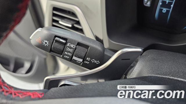 KG Mobility (SsangYong) Beautiful Korando Gasoline 1.5 2WD R-Plus 2022 — фото 18