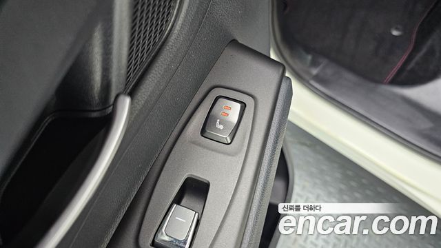 KG Mobility (SsangYong) Beautiful Korando Gasoline 1.5 2WD R-Plus 2022 — фото 27