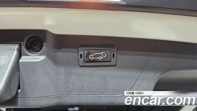 KG Mobility (SsangYong) Beautiful Korando Gasoline 1.5 2WD R-Plus 2022 — фото 29