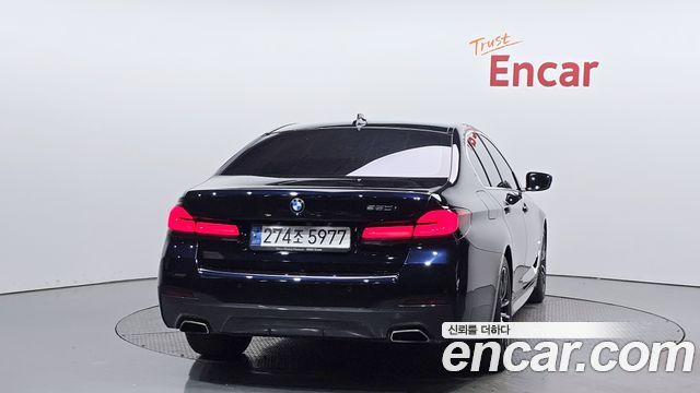 BMW 5 Series (G30) 520i M Sport 2022 — фото 4