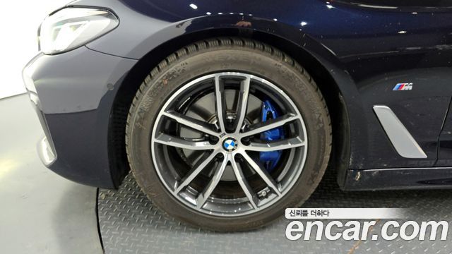 BMW 5 Series (G30) 520i M Sport 2022 — фото 5