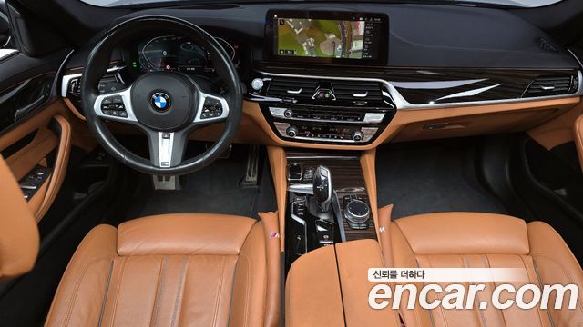 BMW 5 Series (G30) 520i M Sport 2022 — фото 7