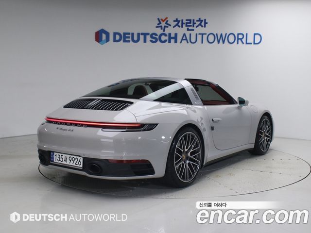 Porsche 911 (992) Targa 4S 2024 — фото 2