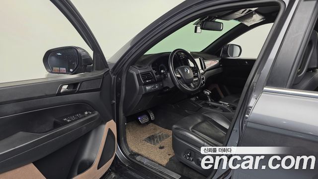 KG Mobility (SsangYong) Rexton Sports Khan Diesel 2.2 4WD Dynamic Edition (5-Link) 2021 — фото 10