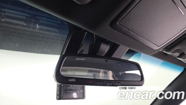 KG Mobility (SsangYong) Rexton Sports Khan Diesel 2.2 4WD Dynamic Edition (5-Link) 2021 — фото 17