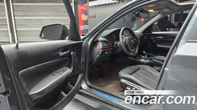 BMW 1 Series (F20) 118d Sport 5Door 2017 — фото 10