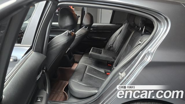 BMW 1 Series (F20) 118d Sport 5Door 2017 — фото 12
