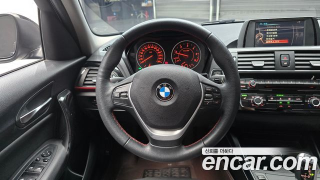 BMW 1 Series (F20) 118d Sport 5Door 2017 — фото 13