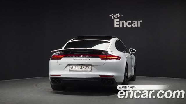 Porsche Panamera (971) 4.0 Turbo 2018 — фото 4