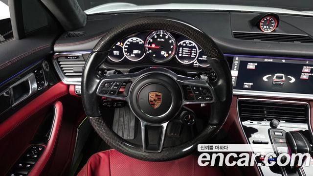 Porsche Panamera (971) 4.0 Turbo 2018 — фото 18