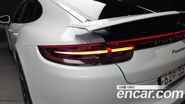 Porsche Panamera (971) 4.0 Turbo 2018 — фото 29