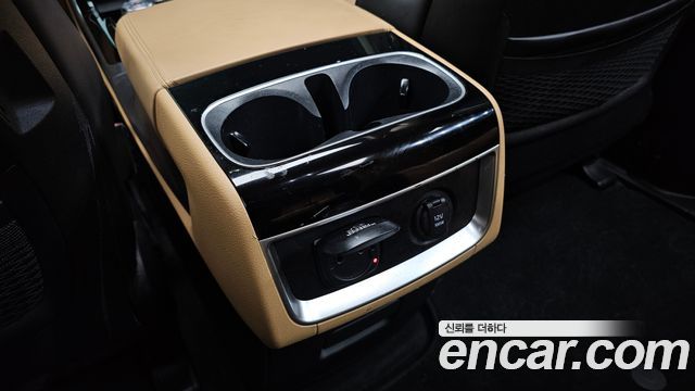 Kia Carnival (IV) Gasoline 7-Seater Signature 2021 — фото 31
