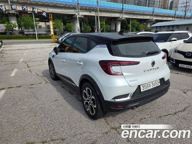 Renault Korea Captur 1.3 TCe Edition Paris 2020 — фото 3