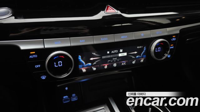 Genesis G80 (RG3) Gasoline 2.5 Turbo 2WD 2023 — фото 32