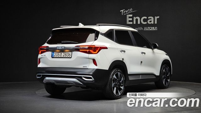 Kia Seltos Gasoline 1.6 Turbo 4WD Gravity 2023 — фото 2