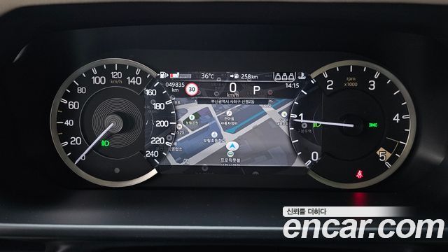 Land Rover Defender (L663) 110 D250 SE 2023 — фото 8
