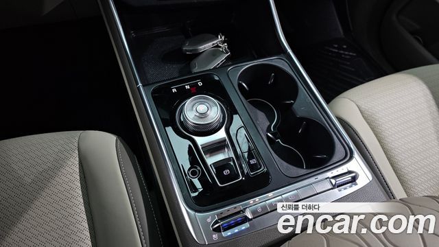 Kia Carnival (IV) HEV 9-Seater Hi-Limousine Signature 2025 — фото 9