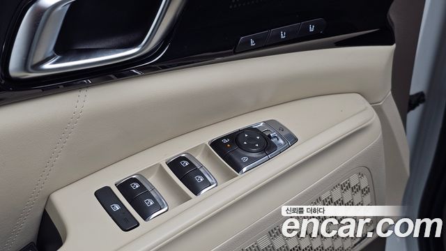 Kia Carnival (IV) HEV 9-Seater Hi-Limousine Signature 2025 — фото 30