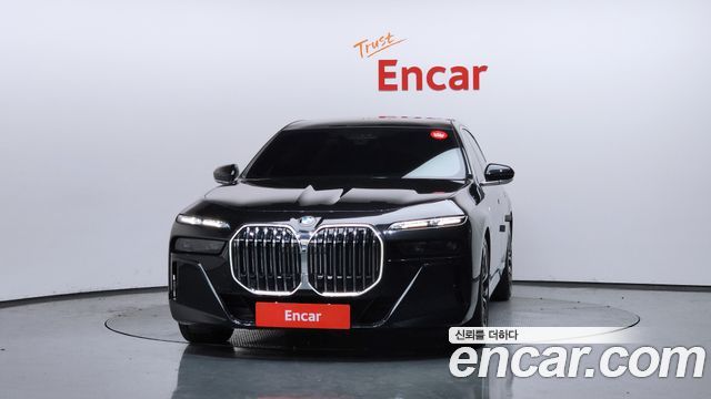 BMW 7 Series (G70) 740d xDrive M Sport 2023 — фото 3