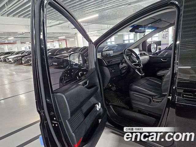 Hyundai Staria Cargo 5-Seater Smart 2022 — фото 8