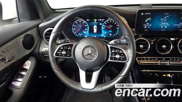 Mercedes-Benz GLC-Class (X253) GLC300e 4MATIC 2021 — фото 14