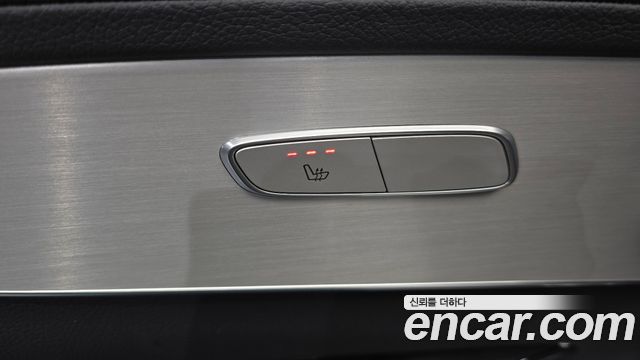 Mercedes-Benz GLC-Class (X253) GLC300e 4MATIC 2021 — фото 17