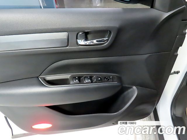 Renault Korea QM6 2.0 LPe LE 2WD 2020 — фото 19
