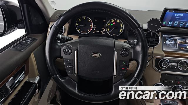 Land Rover Discovery 4 3.0 SDV6 HSE 2016 — фото 13