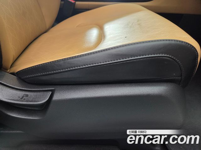 Kia Carnival (IV) Diesel 9-Seater Prestige 2023 — фото 15