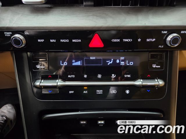 Kia Carnival (IV) Diesel 9-Seater Prestige 2023 — фото 22