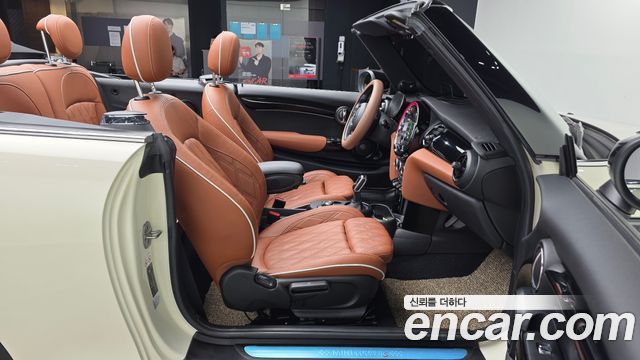 MINI Cooper S Convertible Classic Third Generation 2022 — фото 11