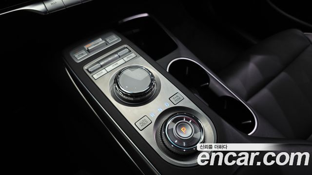 Genesis GV70 2.5T Gasoline AWD 2023 — фото 9