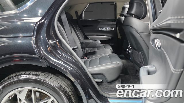 Genesis GV70 2.5T Gasoline AWD 2023 — фото 15