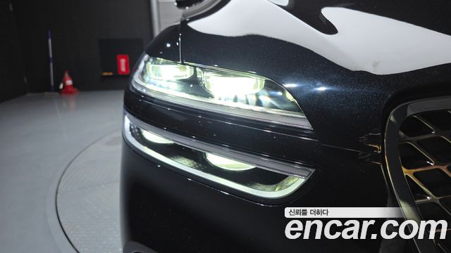 Genesis GV70 2.5T Gasoline AWD 2023 — фото 28