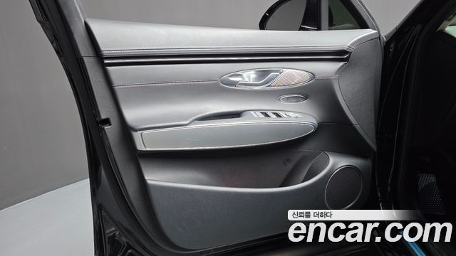 Genesis GV70 2.5T Gasoline AWD 2023 — фото 30