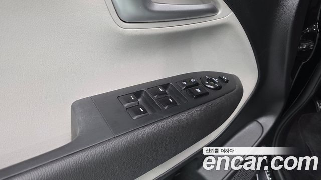 Kia Ray Van 2-Seater Prestige 2023 — фото 31