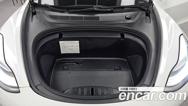 Tesla Model 3 Standard Range Plue RWD 2020 — фото 6