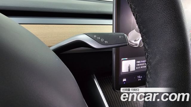 Tesla Model 3 Standard Range Plue RWD 2020 — фото 9