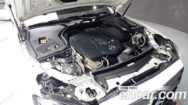 Mercedes-Benz E-Class (W213) E220d Avantgarde 2019 — фото 6