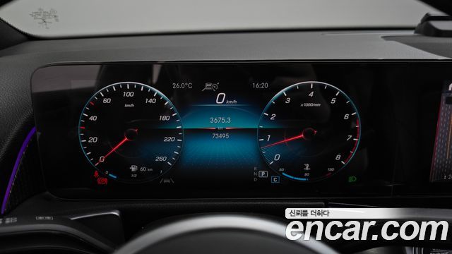 Mercedes-Benz GLB-Class (X247) GLB220 2021 — фото 8