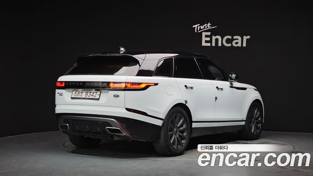 Land Rover Range Rover Velar 3.0 D300 R-Dynamic SE 2018 — фото 2