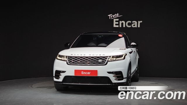 Land Rover Range Rover Velar 3.0 D300 R-Dynamic SE 2018 — фото 3