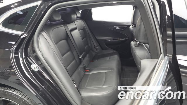 Chevrolet Malibu 2.0 Turbo Perfect Black 2019 — фото 11