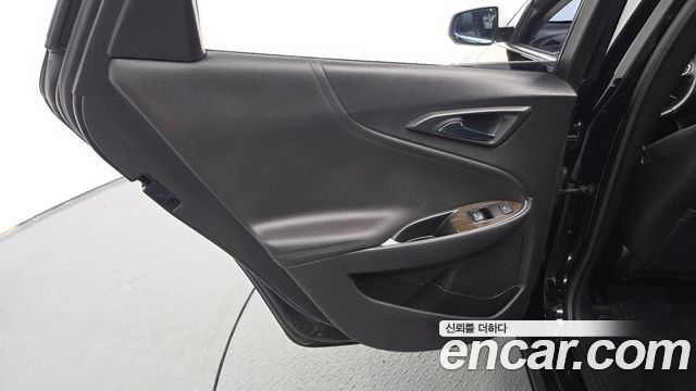 Chevrolet Malibu 2.0 Turbo Perfect Black 2019 — фото 25