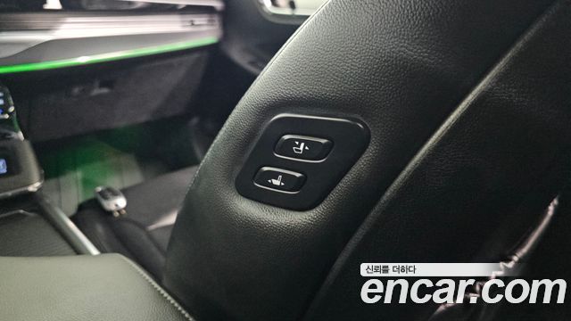 Hyundai Grandeur (IG) 3.0 LPi (Taxi) Deluxe VIP Pack 2021 — фото 27