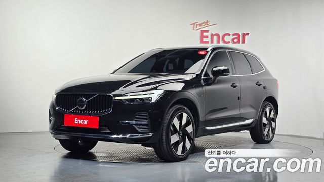 Volvo XC60 (II) T8 Ultra Bright 2025 — фото 1