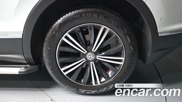 Volkswagen Tiguan (II) 2.0 TDI Prestige 2020 — фото 5
