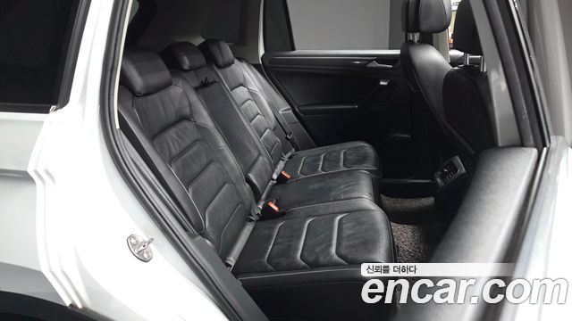 Volkswagen Tiguan (II) 2.0 TDI Prestige 2020 — фото 16